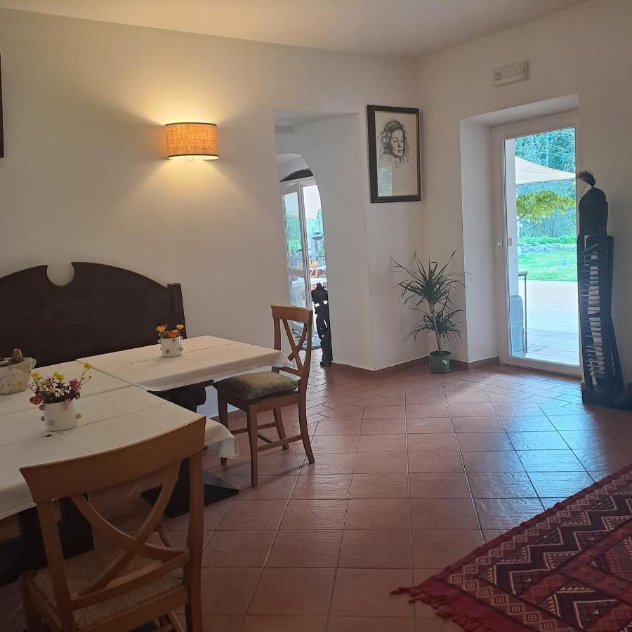 B&B La Casina Rosa La Spezia Valeriano Lunense ภายนอก รูปภาพ